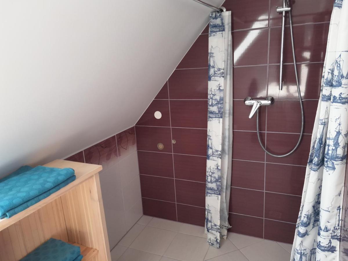 Apartamenty Nad Jeziorem Piaski Волин Экстерьер фото