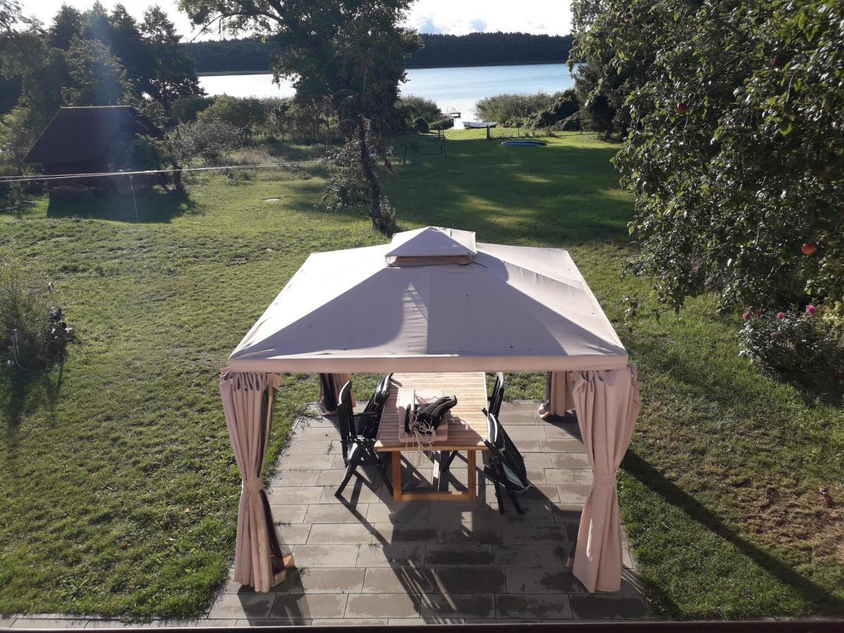 Apartamenty Nad Jeziorem Piaski Волин Экстерьер фото